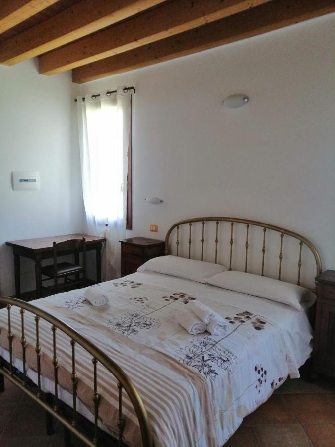Il Dosso Agriturismo โคดิโกโร ภายนอก รูปภาพ