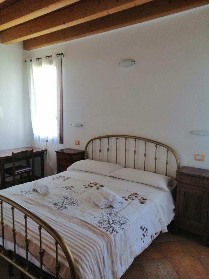 Il Dosso Agriturismo โคดิโกโร ภายนอก รูปภาพ