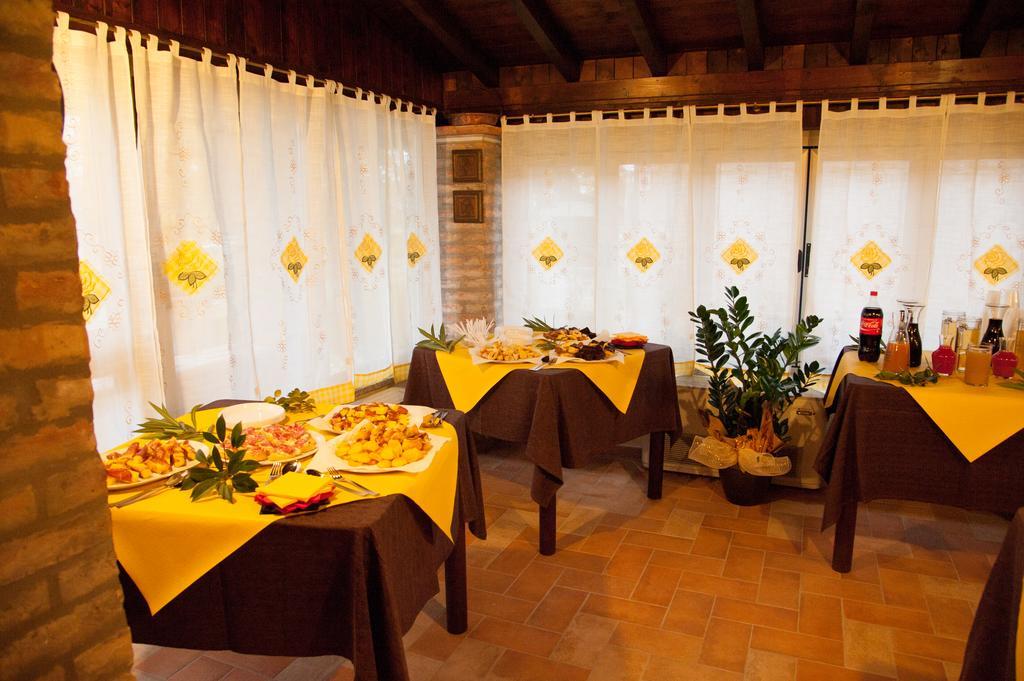 Il Dosso Agriturismo โคดิโกโร ภายนอก รูปภาพ