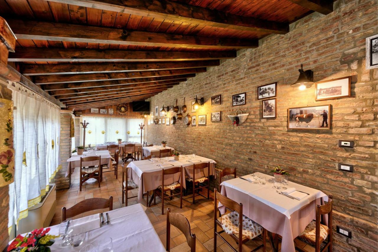 Il Dosso Agriturismo โคดิโกโร ภายนอก รูปภาพ